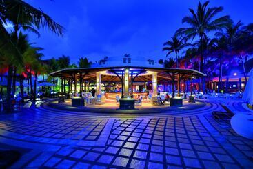 هتل Shandrani Beachcomber Resort & Spa