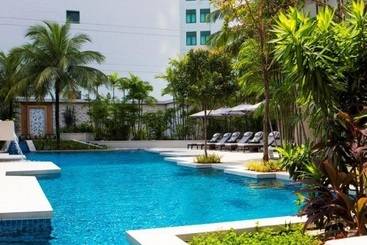 هتل The Ritzcarlton, Kuala Lumpur