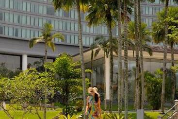 هتل Thistle Johor Bahru