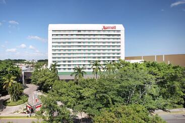هتل Villahermosa Marriott