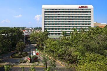 هتل Villahermosa Marriott