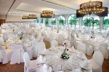 هتل Villahermosa Marriott