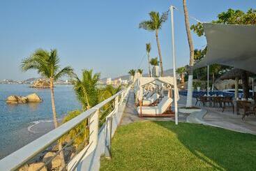 Fiesta Americana Acapulco Villas