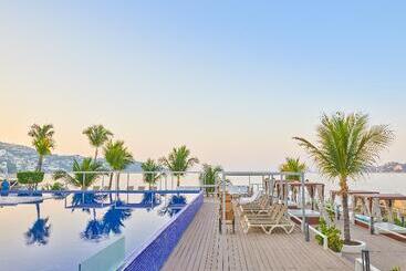 Fiesta Americana Acapulco Villas