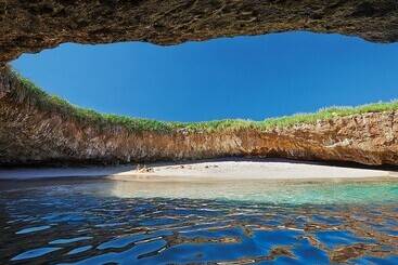 Four Seasons Resort Punta Mita