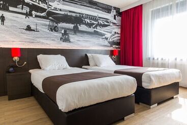 هتل Best Western Plus Amsterdam Airport