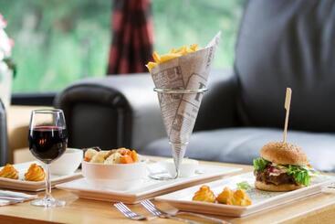 هتل Best Western Plus Amsterdam Airport