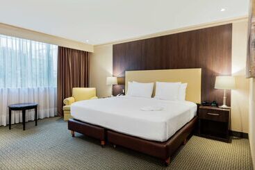 هتل Hilton Mexico City Airport