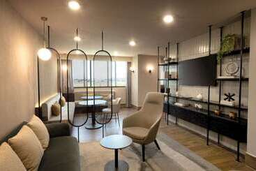 هتل Hilton Mexico City Airport