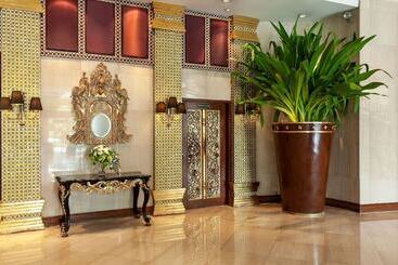 هتل Mercure Mandalay Hill Resort