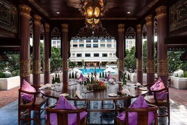 هتل Mercure Mandalay Hill Resort