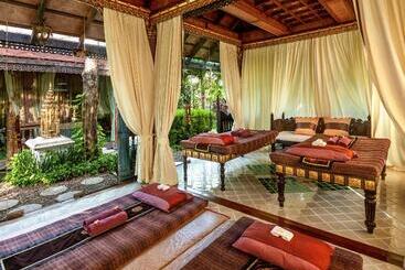 هتل Mercure Mandalay Hill Resort