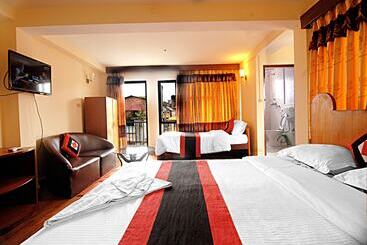 هتل Pilgrims Guest House