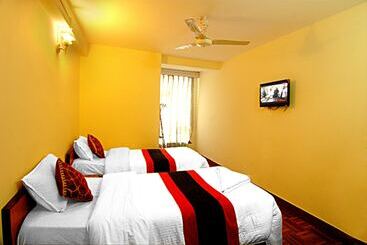 هتل Pilgrims Guest House