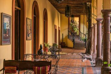 هتل Posada Del Hidalgo  Centro Historico A Balderrama Collection