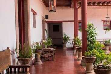 هتل Posada La Basilica