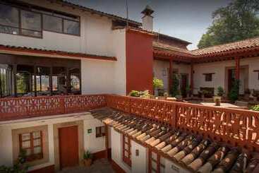 هتل Posada La Basilica