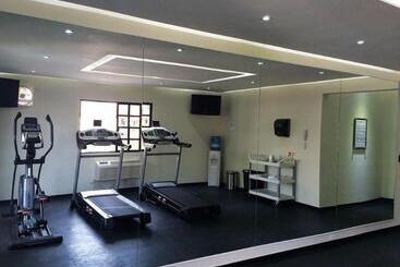 Quinta Dorada Hotel & Suites