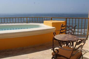 هتل Quinta Real Acapulco