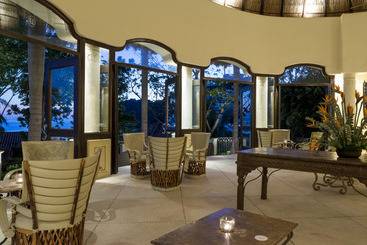 هتل Quinta Real Acapulco