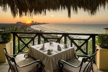 هتل Quinta Real Acapulco
