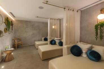 Marina Fiesta Resort & Spa, A La Carte All Inclusive Optional - Cabo San Lucas