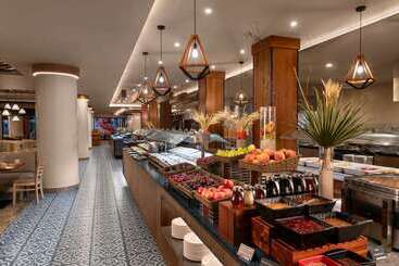 استراحتگاه Hilton Cancun Mar Caribe