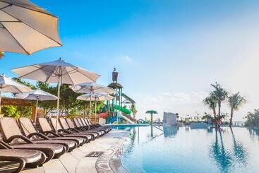 استراحتگاه Sandos Playacar  All Inclusive