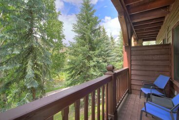 Lodge At Brookside