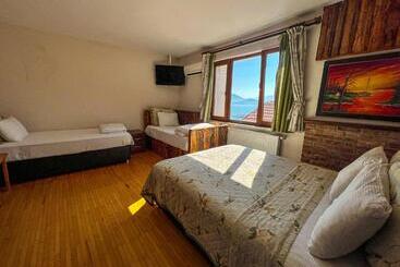 Fulya Pension