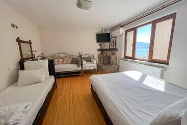 Fulya Pension