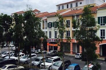 هتل 91 Street Boutique Inn