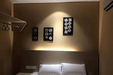 هتل 91 Street Boutique Inn