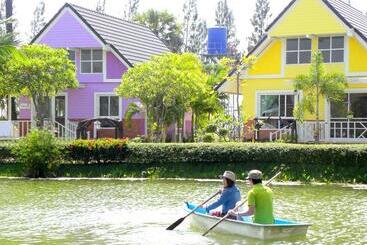 هتل Bangchong Marina Resort