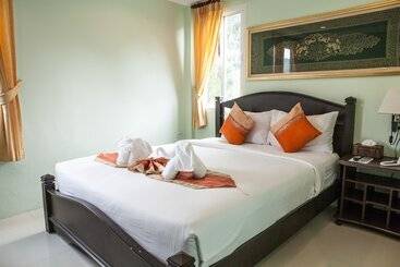 هتل Fahsai Bay Villa
