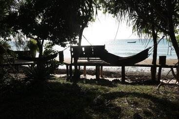 هتل Swahili Divers & Gecko Nature Lodge