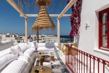 هتل The Townhouse Mykonos