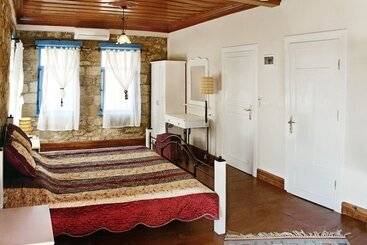 Hunnaphan Otel