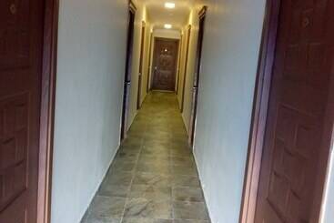 Lacin Apart Otel