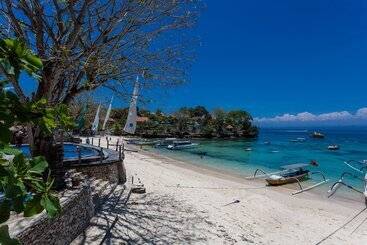 Lembongan Hostel