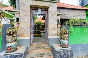 Lembongan Hostel