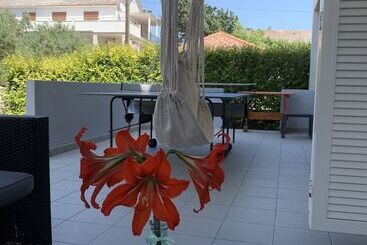پانسیون Apartments Ana & Ita