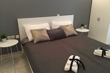 پانسیون Apartments Ana & Ita