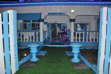 پانسیون Le Chateau Bleu