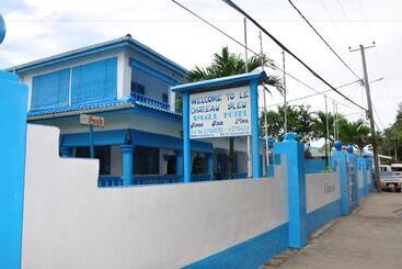 پانسیون Le Chateau Bleu