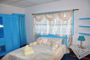پانسیون Le Chateau Bleu