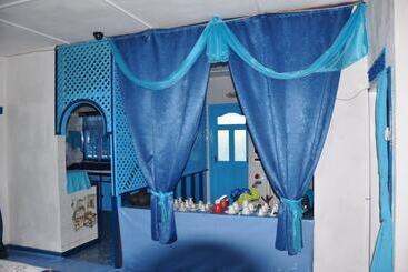 پانسیون Le Chateau Bleu