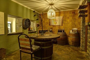 پانسیون Neuras Wine & Wildlife Estate
