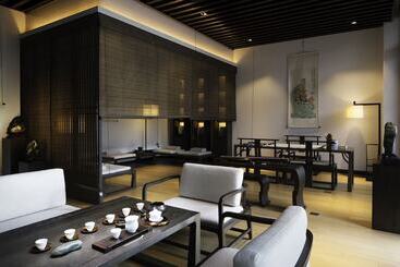 استراحتگاه Wei Retreat Tianmulake