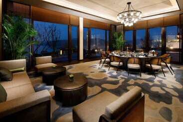 استراحتگاه Wei Retreat Tianmulake